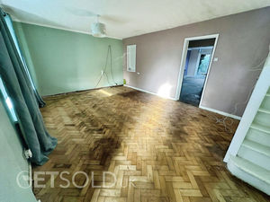 Photo 7- click for photo gallery